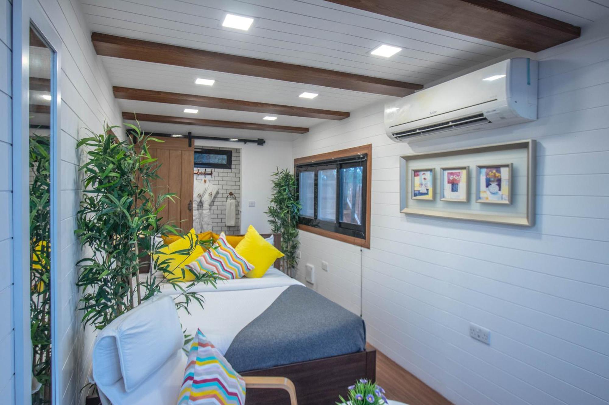 Longbeach Campground Ras al-Khaimah Bilik gambar